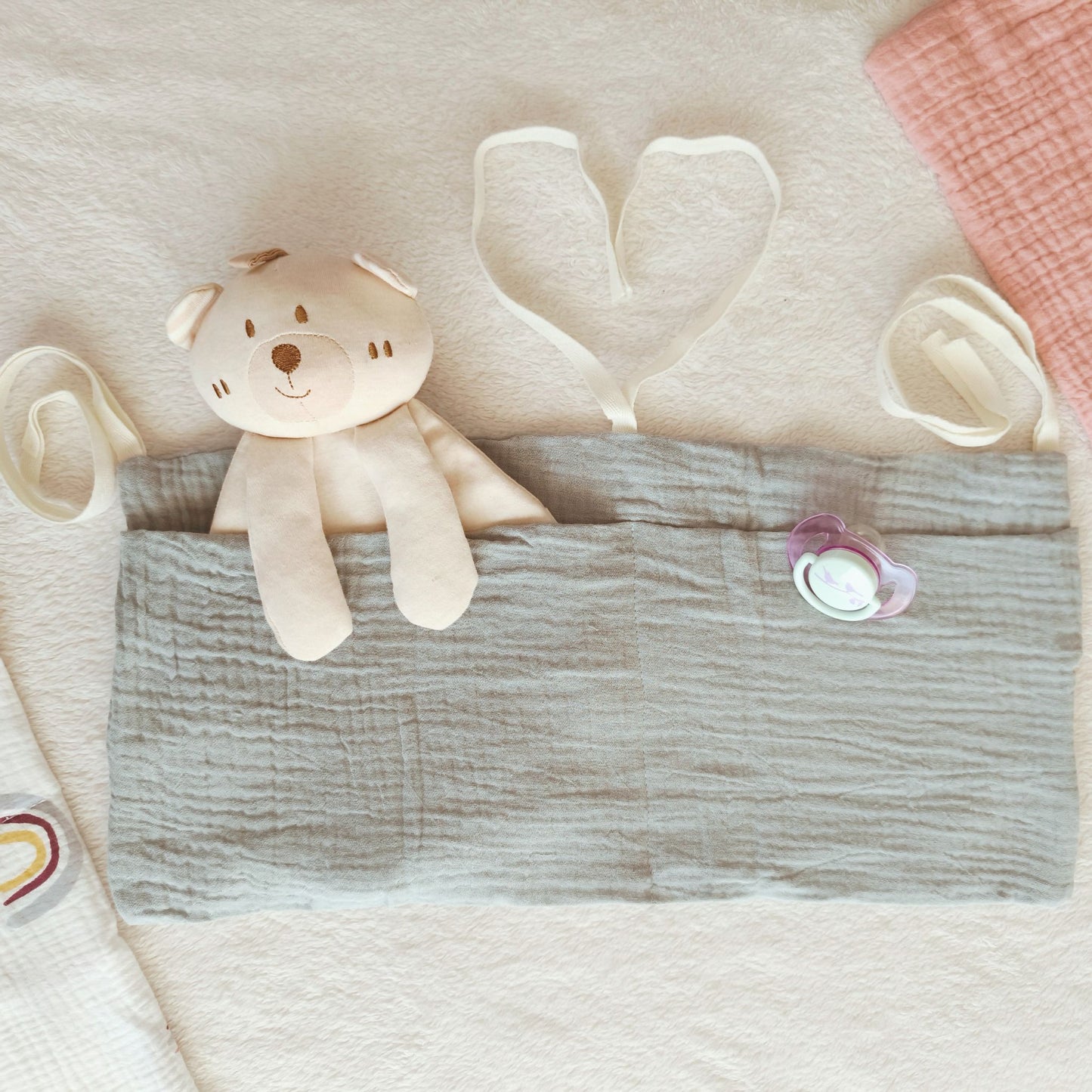 Muslin Crib Organizer