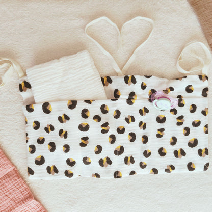 Muslin Crib Organizer